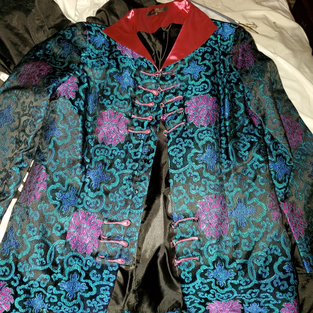 Women's Oriental Style Top